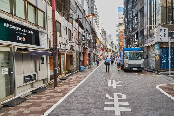 Rua em tokyo, japão — Fotografia de Stock