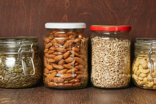 Mix of nuts and seeds — Stock Photo, Image