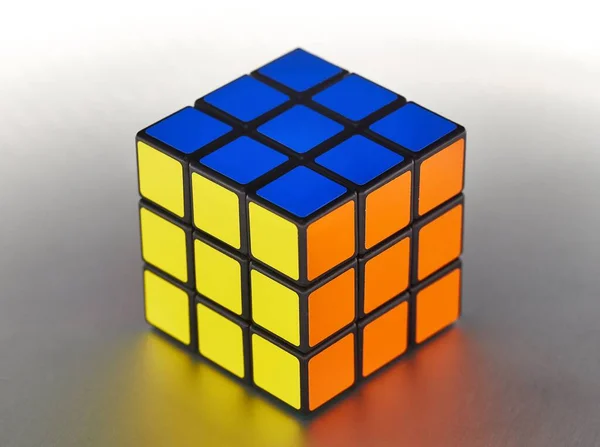 Rubiks kubus opgelost — Stockfoto