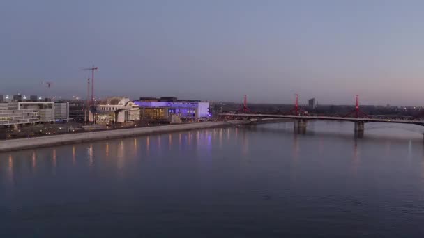 Théâtre national de Budapest et Palais des Arts images de drones — Video