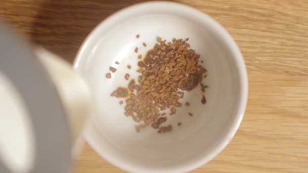 Приготування кави вранці — стокове відео