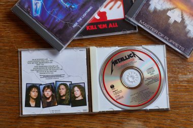 Metallica Kuklaların Efendisi CD 'si