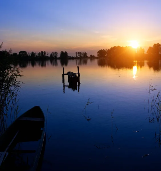Jezero Při Západu Slunce Letní Čas — Stock fotografie