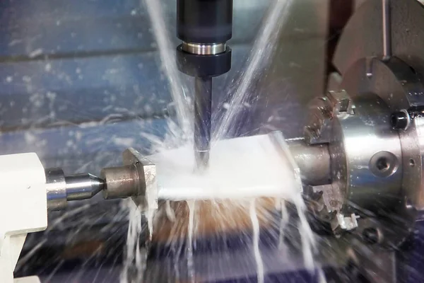 Türbin Blade Cnc Makine Işleme — Stok fotoğraf