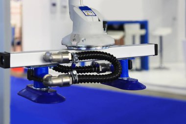 Robot vakum emme fincan ile hareketli kutular için
