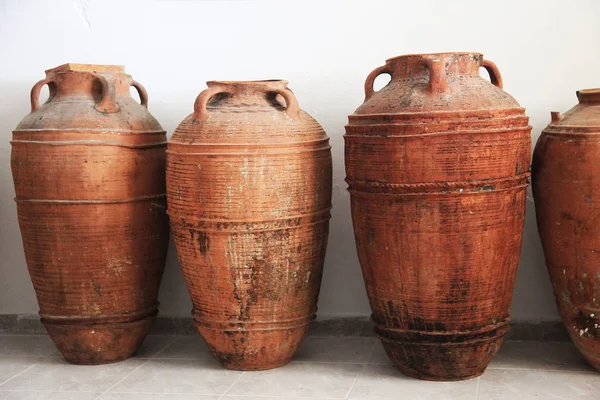 Vieux Vases Anciens Argile Dans Chambre — Photo