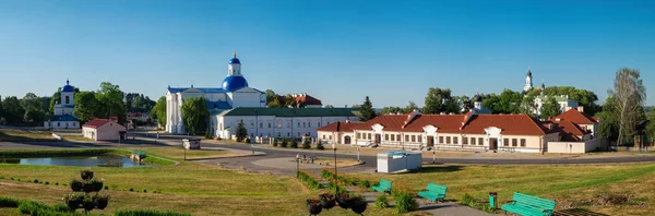 Monasterio Santa Asunción Del Siglo Xvii Pueblo Zhirovichi Bielorrusia — Foto de Stock