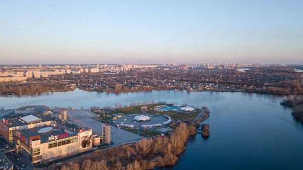 Fotografía Aérea Del Distrito Dniprovskyi Con Infraestructura Urbana Edificios Residenciales —  Fotos de Stock