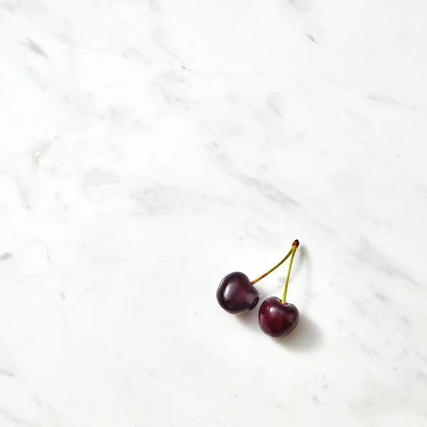 Cerezas Verano Fondo Mínimo Con Lugar Debajo Del Texto Puesta —  Fotos de Stock