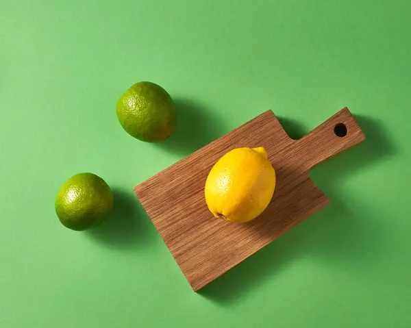 Cítricos Orgánicos Naturales Sobre Fondo Verde Vista Superior Grupo Limas — Foto de Stock