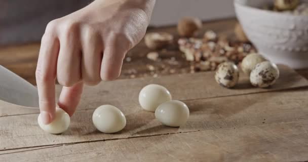 Female Chef Cooking Salad Female Hands Cutting Quail Eggs Wooden — Stock Video