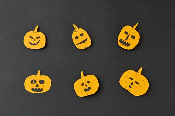 Halloween Fél Handcraft Papír Minta Nevetés Repülő Ijesztő Sütőtök Fekete — Stock Fotó