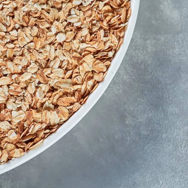 Cereales Avena Tazón Blanco Para Una Dieta Vegetariana Saludable Comiendo —  Fotos de Stock