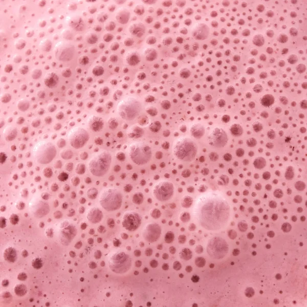 泡たっぷりベリー ミルク首のマクロ写真 食品のレイアウト トップ ビュー — ストック写真