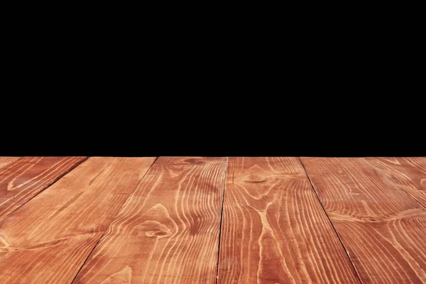 黒を背景に経年劣化した質感の天然木のテーブルを空にし 製品やものをモンタージュします フィールドの深さを作成するために使用されるフォーカススタッキング — ストック写真