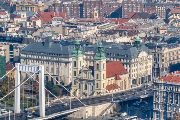 Elisabeth Köprüsü Budapeşte Macaristan Tarihi Kısmına Hava Manzaralı Güneşli Sonbahar — Stok fotoğraf