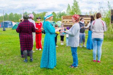  Haziran 8-12, 2018 üzerinde Tyumen, Rusya'da meydana geldi gökyüzü ve toprak ethnofestival