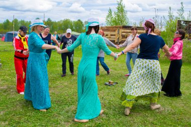  Haziran 8-12, 2018 üzerinde Tyumen, Rusya'da meydana geldi gökyüzü ve toprak ethnofestival
