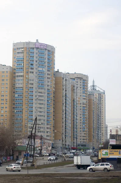 Yekaterinburg, Russia, on April 13, 2019: High-rise the building — Stok fotoğraf