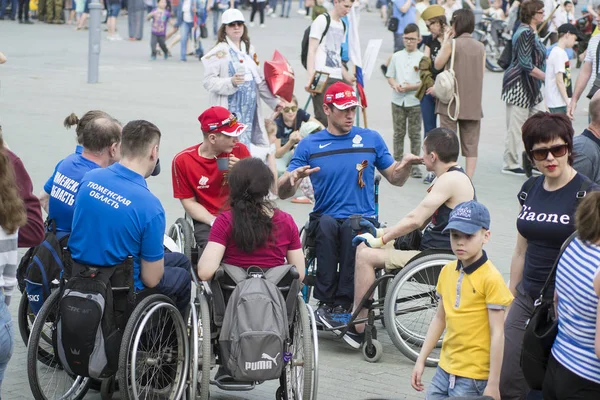 Tyumen, Russia, on maggio 9, 2019: Disabili sedia a rotelle inval — Foto Stock