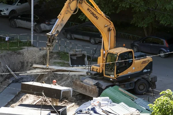 Tyumen Russia June 2020 Construction Laying Water Pipes Yard Residential — Stock Photo, Image