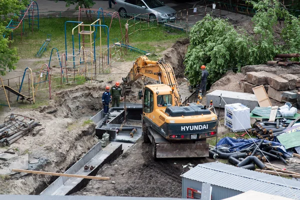 Tyumen Russia June 2020 Laying New Water Pipes Yard Multi — Stock Photo, Image