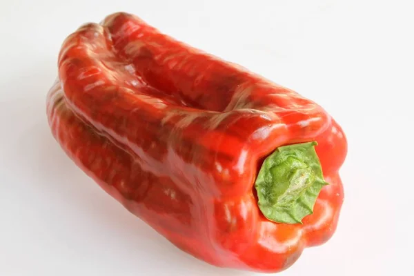 Rode Paprika Witte Achtergrond — Stockfoto