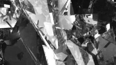 yavaş hareket ile kırık ve kırık cam