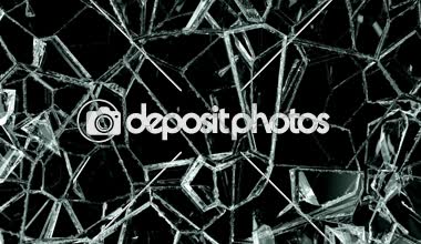 Cam çatlak ve yavaş hareket ile paramparça. Alfa, 3d render, 3d animasyon