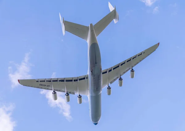 Αεροσκάφους Antonov 225 Μπουράν Απογειώνεται Από Αεροδρόμιο Gostomel Στο Κίεβο — Φωτογραφία Αρχείου