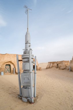 Tatooine gezegen manzara kümeleri için kayan yıldız savaşları film Sahara Çölü'nde terk edilmiş. Sahara, Tunus, 2016 olabilir
