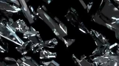 Ağır çekimde tahribe Shattered cam parçaları. Alfa mat