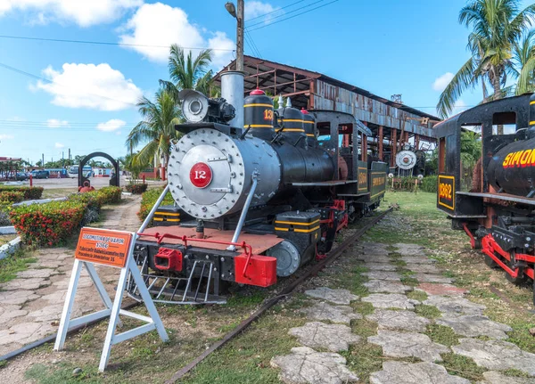 Eski buhar lokomotifleri ya da demiryolu trenleri — Stok fotoğraf