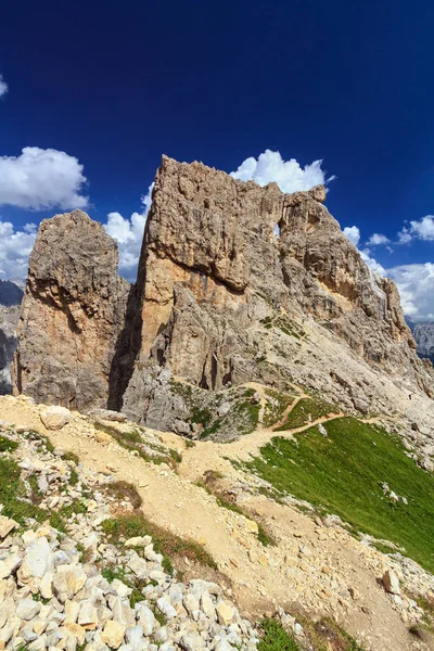 Dolomiti-Torre finestra Rechtenvrije Stockafbeeldingen