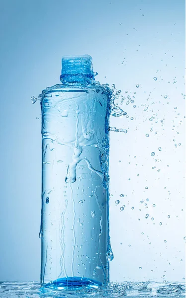 Bottle of water — Stock Photo, Image