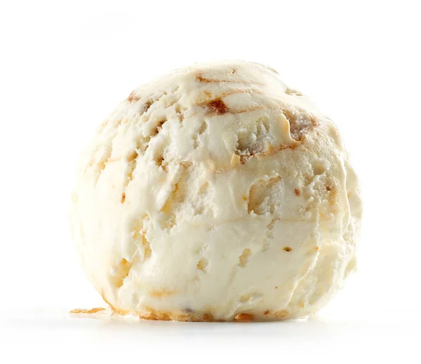 Παγωτό σε λευκό φόντο — Φωτογραφία Αρχείου