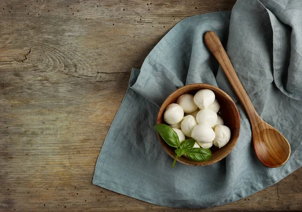 Tál mozzarella sajt golyó — Stock Fotó