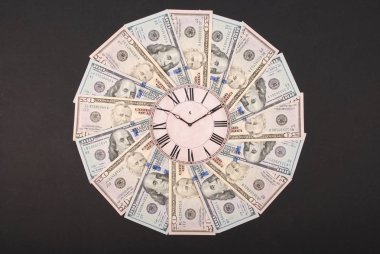 Saat ve dolar kavramı. Para Mandala Kaleidoscope üzerinde saat. Soyut para arka plan raster desen tekrar Mandala daire.