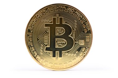 Beyaz arkaplanda izole edilmiş altın bitcoin. 