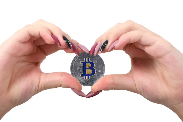 Manos sostiene bitcoin — Foto de Stock