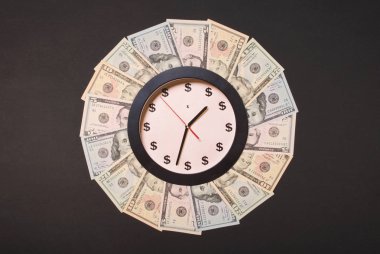 Saat ve dolar kavramı. Para Mandala Kaleidoscope üzerinde saat. Soyut para arka plan raster desen tekrar Mandala daire.
