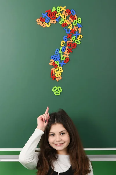 Sorrindo Pequena Estudante — Fotografia de Stock