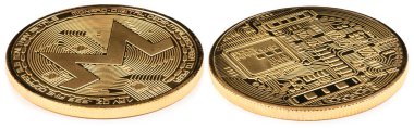 Altın monero beyaz arka plan üzerinde izole. (İki kırpma yolu)