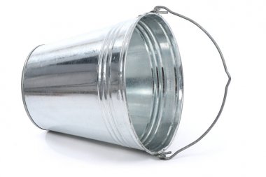 boş metal kova