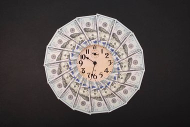 Saat ve dolar kavramı. Para Mandala Kaleidoscope üzerinde saat. Soyut para arka plan raster desen tekrar Mandala daire.