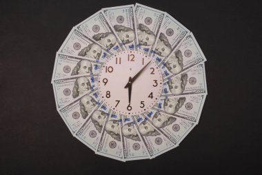 Saat ve dolar kavramı. Para Mandala Kaleidoscope üzerinde saat. Soyut para arka plan raster desen tekrar Mandala daire.