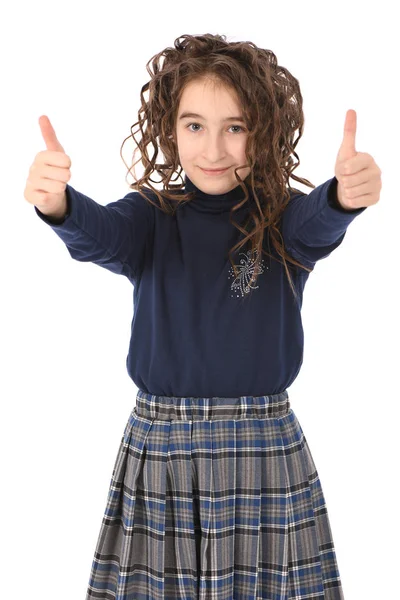 Портрет очаровательной улыбающейся девочки школьницы с вьющимися волосами — стоковое фото