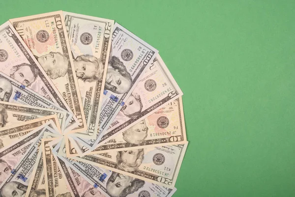 Mandala caleidoscopio de dinero. Dinero abstracto fondo patrón raster repetición círculo mandala . — Foto de Stock