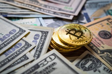 Altın bitcoin sikke ve bize dolar kapatın. Elektronik kripto para
