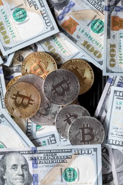 Altın bitcoin sikke ve bize dolar kapatın. Elektronik kripto para